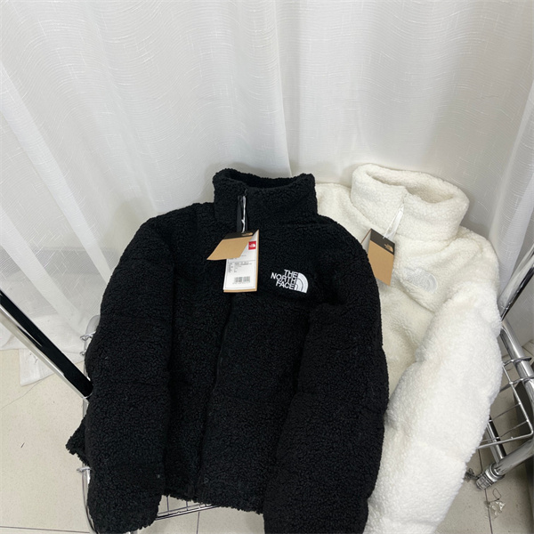 THE NORTH FACE コピー 中綿ジャケット NUPTSE シリーズ フリース カジュアル ザノースフェイス 