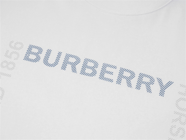抜け感 バーバリー コピー Ｔシャツ ロゴ 定番 オーバーサイズ メンズ BURBERRY