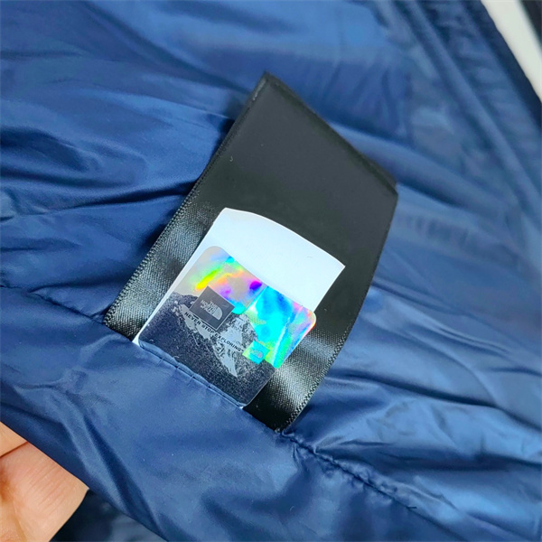 トップス THE NORTH FACE 偽物 ダウンジャケット フード付き ワッペン ザノースフェイス