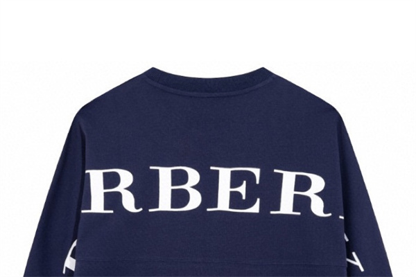 BURBERRY 偽物 トレーナー  ロゴ プリント ボリューム 袖 ユニセックス バーバリー