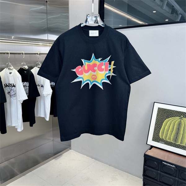 GUCCI 偽物 Ｔシャツ Boom Pop ブーム ロゴ カラー プリント グッチ 