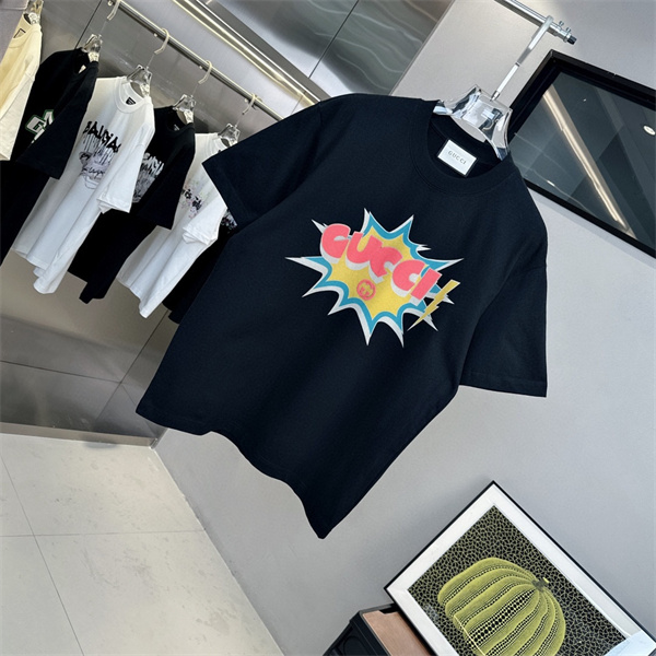 GUCCI 偽物 Ｔシャツ Boom Pop ブーム ロゴ カラー プリント グッチ 