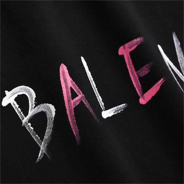 バレンシアガBALENCIAGA スーパーコピー トレーナー ハートロゴ クルーネック プリント ユニセックス 