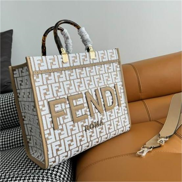 フェンディ スーパーコピー ショッパーバッグー サンシャイン ミディアム ラフィア FENDI