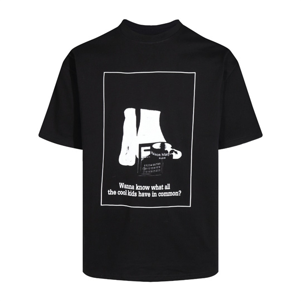 メゾン マルジェラ New vogue x Maison Margiela 偽物 Ｔシャツ コラボ ロゴ プリント