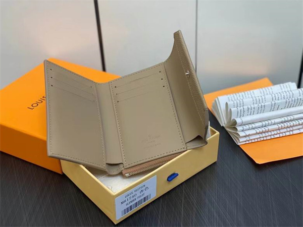 M81740 LOUIS VUITTON スーパーコピー 財布 Slender ポルトフォイユ･パイロット レトロ ルイヴィトン