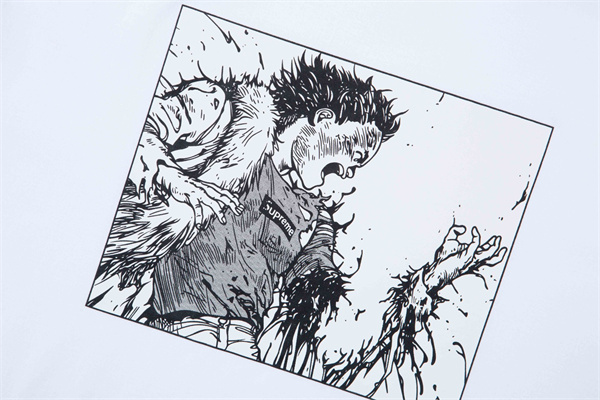 『AKIRA』x SUPREME コピー Tシャツ コラボ 漫画 破壊感 衝撃  AKIRA ARM シュプリーム