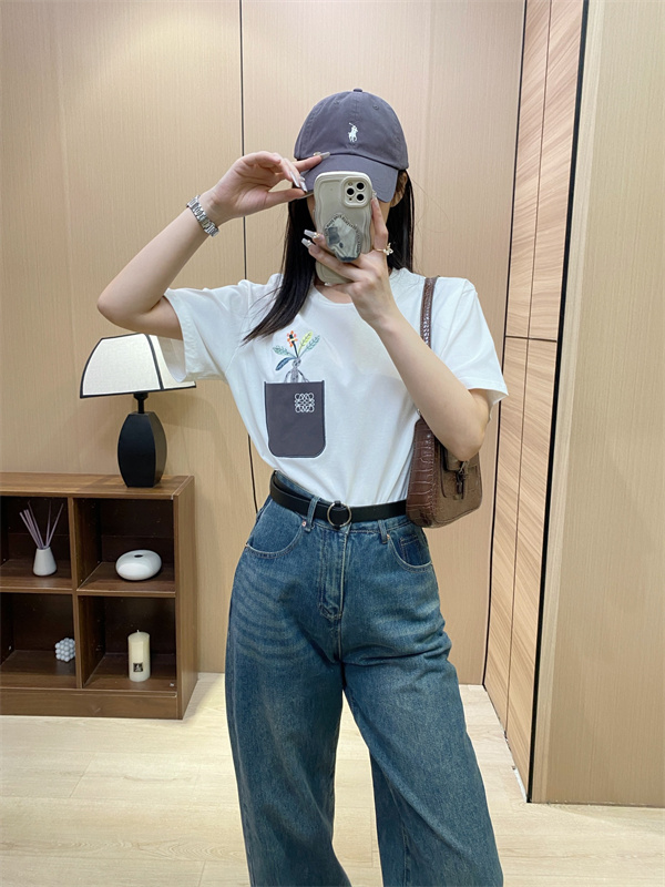 スナ・フジタ×LOEWE スーパーコピー Tシャツ コラボ Suna Fujita 綿 ロエベ