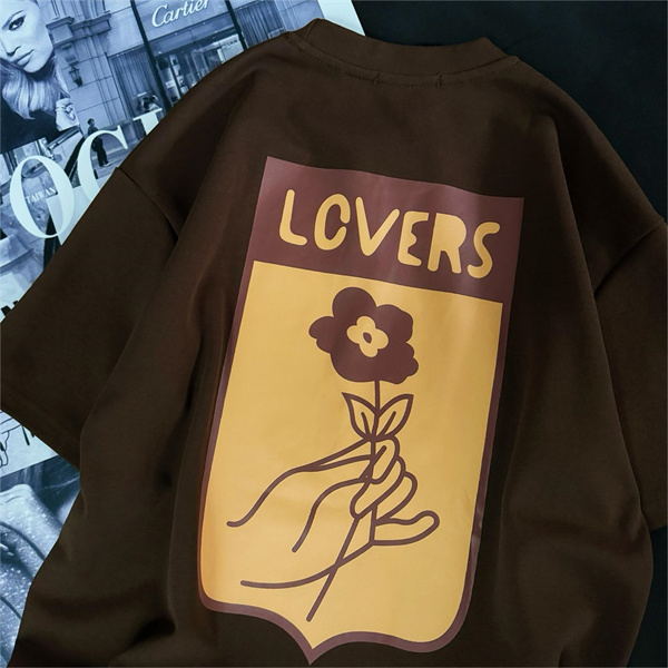 24SS LOUIS VUITTON スーパーコピー Ｔシャツ トランク模様 ロゴ プリント ルイヴィトン