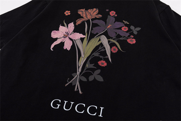 GUCCI コピー Ｔシャツ Chateau Marmont フラワー プリント 挿絵 ロゴ 綿 