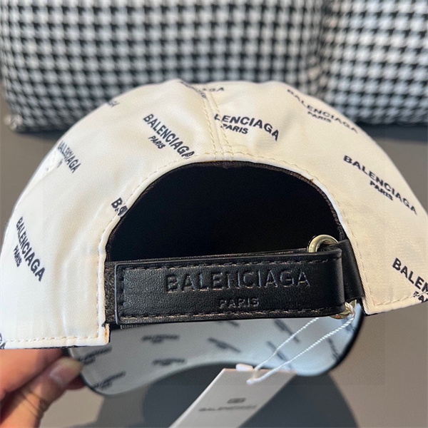 BALENCIAGA コピー キャップ モノグラム ロゴ 純綿生地 調節可能 バレンシアガ