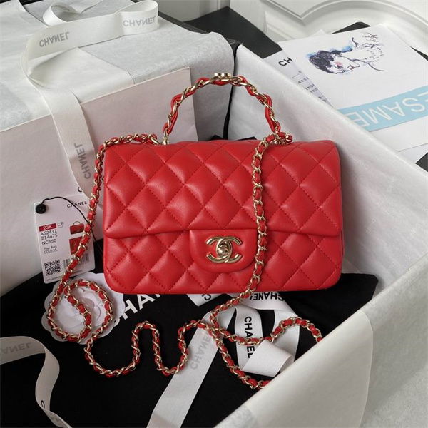 シャネル CHANEL コピー ショルダーバッグ チェーン 華やか 洗練されたスタイル