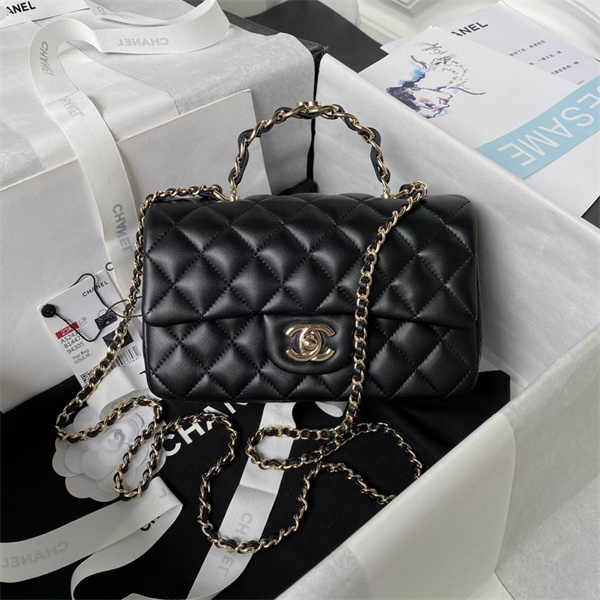 シャネル CHANEL コピー ショルダーバッグ チェーン 華やか 洗練されたスタイル