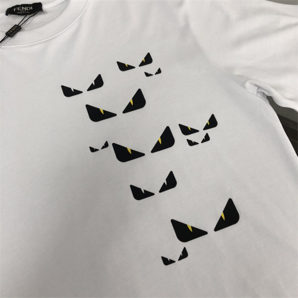 FENDI スーパーコピー Ｔシャツ モンスターロゴ コウモリ 可愛い 純綿生地 フェンディ 