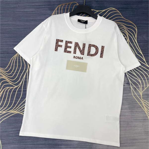 FENDI 偽物 Ｔシャツ ロゴ プリント 100%コットン ユニセックス 2色 フェンディ