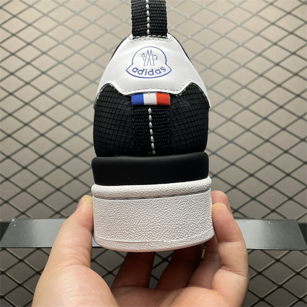 adidas x モンクレール スーパーコピー スニーカー コラボ キャンパス アイコン 2色 MONCLER