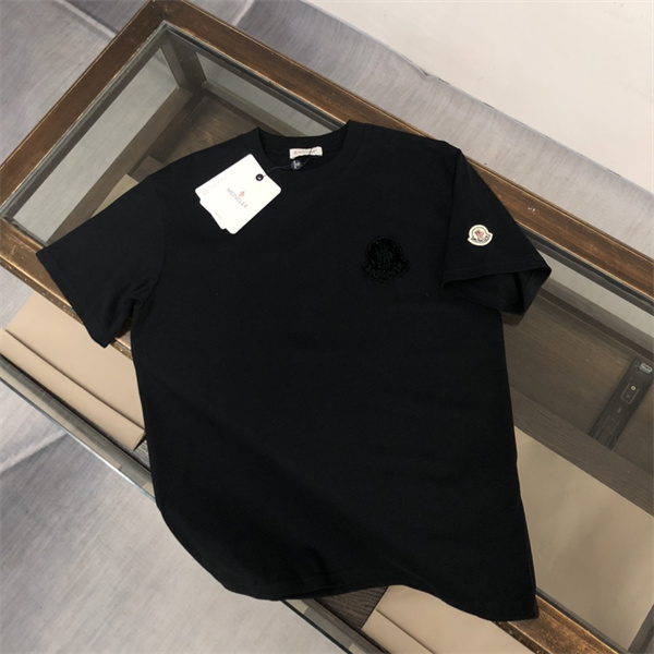 想像力豊かな MONCLER 偽物 Ｔシャツ ロゴデザイン プリント ワッペン 綿 モンクレール