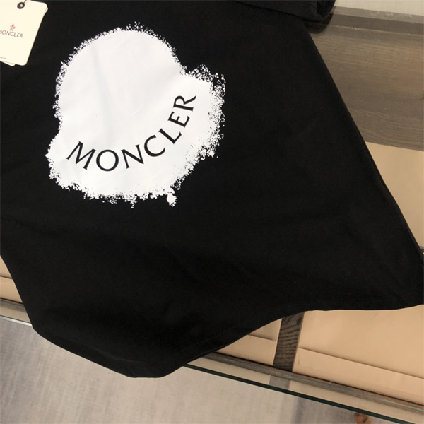 モンクレール スーパーコピー Ｔシャツ 定番 ロゴ プリント コットン MONCLER