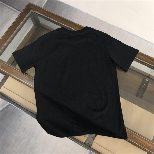 PRADA コピー Ｔシャツ ロゴ プリント たこ 墨の絵 三角 2色 プラダ 