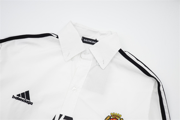 Manchester United F.C. X Adidas X BALENCIAGA スーパーコピー シャツ 刺繍 ロゴ バレンシアガ
