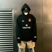Manchester United F.C. x BALENCIAGA スーパー ジャケット サッカー ロゴ コットン フード付き  バレンシアガ
