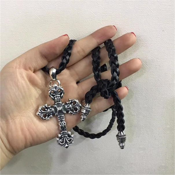 クロムハーツ スーパーコピー ネックレス フィリグリークロス レザーブレイド ☩ CHROME HEARTS 