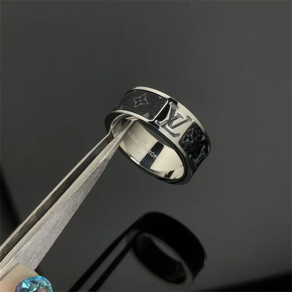 【M00697】LOUIS VUITTON スーパーコピー リング モノグラム メダル 指輪 ユニセックス ルイヴィトン