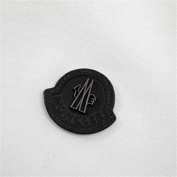 モンクレール 偽物 ポロシャツ Madeiraシリーズ ワッペン 個性と魅力 綿 MONCLER