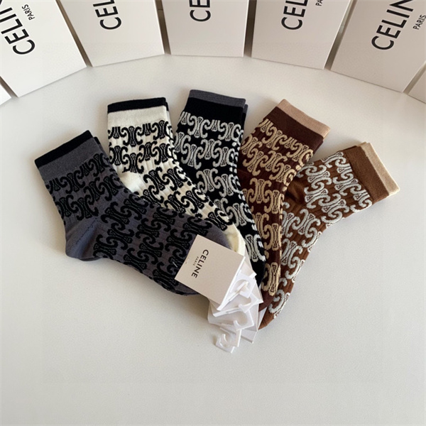 セリーヌ スーパーコピー 靴下 ロゴ ジャカード 凱旋門 5足セット 喫茶店の雰囲気 CELINE 