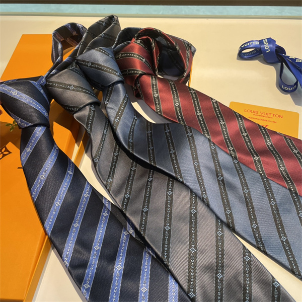 LOUIS VUITTON コピー ネクタイ 4色 100%シルク エレガント ロゴ ジャカード ルイヴィトン