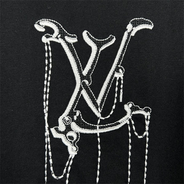 1A5VER LOUIS VUITTON コピー Ｔシャツ PENDANT 刺繍 ロゴ 100%コットン ルイヴィトン