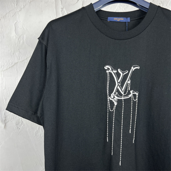 1A5VER LOUIS VUITTON コピー Ｔシャツ PENDANT 刺繍 ロゴ 100%コットン ルイヴィトン