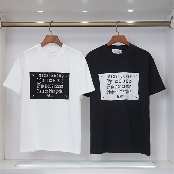 Maison Margiela コピー Ｔシャツ カレンダーロゴ 刺繍 2色 サイズ  メゾン マルジェラ