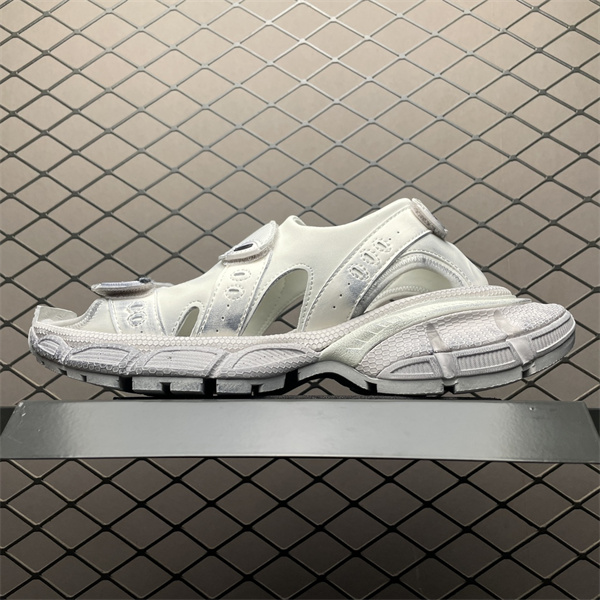 バレンシアガ コピー スニーカー ベルクロスポーツサンダル スタイリッシュ グリップ力抜群 BALENCIAGA