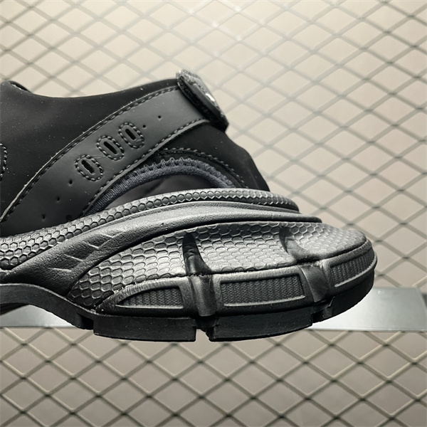 バレンシアガ コピー スニーカー ベルクロスポーツサンダル スタイリッシュ グリップ力抜群 BALENCIAGA