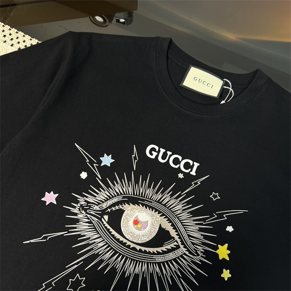 GUCCI スーパーコピー Tシャツ 悪魔の目 ロゴ プリント 100%コットン ユニセックス ゆったり