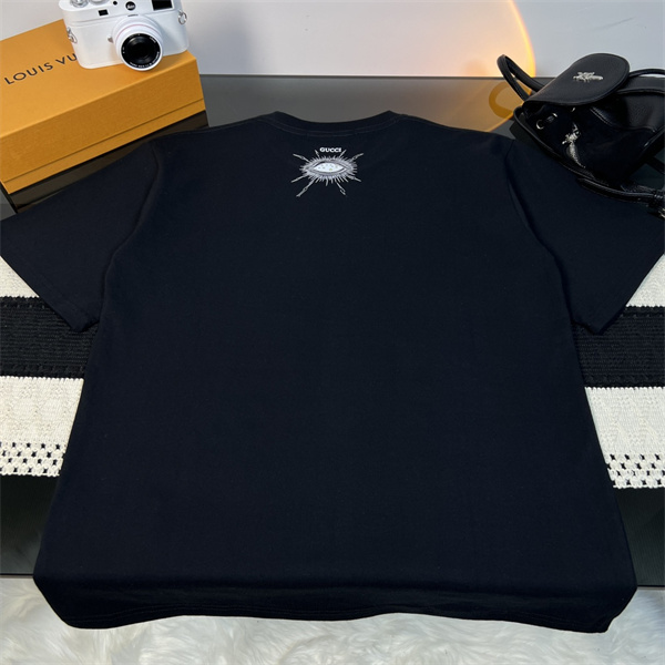 GUCCI スーパーコピー Tシャツ 悪魔の目 ロゴ プリント 100%コットン ユニセックス ゆったり