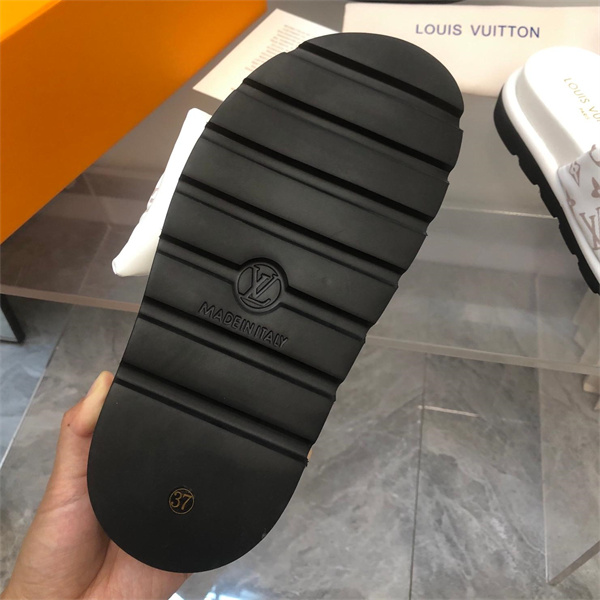 【1ACJZ6】ルイヴィトン コピー サンダル モノグラム ロゴ フラット ミュール ユニセックス LOUIS VUITTON 