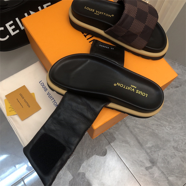 【1ACTWL】LOUIS VUITTON スーパーコピー サンダル ダミエ柄 キャンバス レザーラベル ルイヴィトン