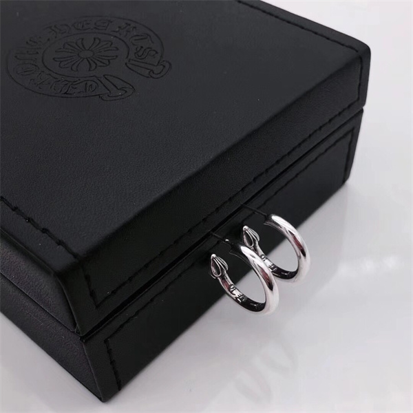 クロムハーツ 偽物 ピアス PLAIN HOOP Earring シリーズ カッコイイ CHROME HEARTS ストリート系