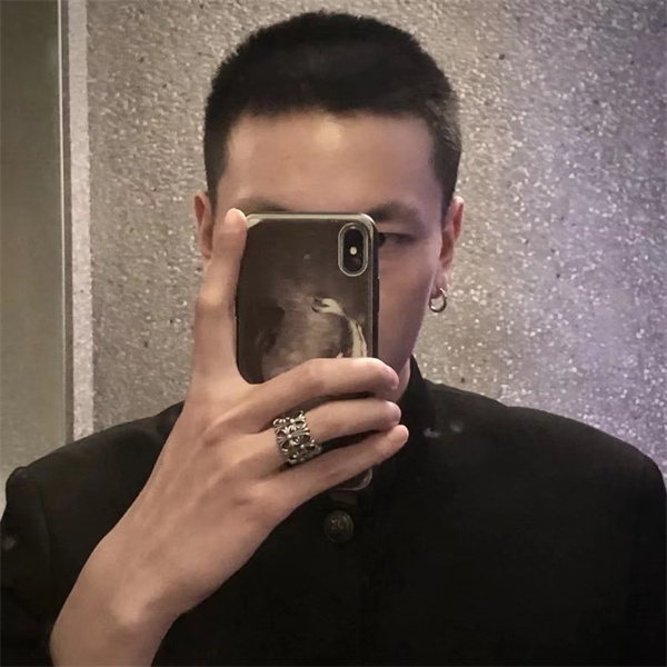 クロムハーツ 偽物 ピアス PLAIN HOOP Earring シリーズ カッコイイ CHROME HEARTS ストリート系
