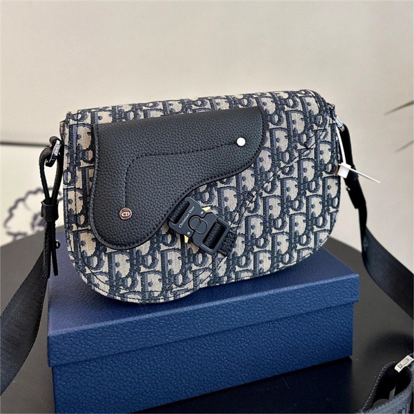 DIOR コピー ショルダーバッグ オブリーク シリーズ 調節可能ストラップ ディオール