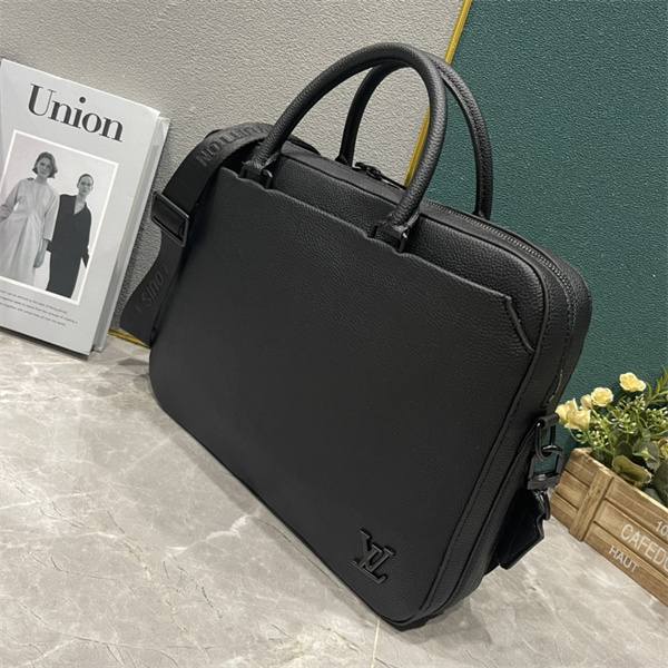 M23778 LOUIS VUITTON コピー ビジネスバッグ Pilot Aerogram シリーズ ルイヴィトン 使い勝手