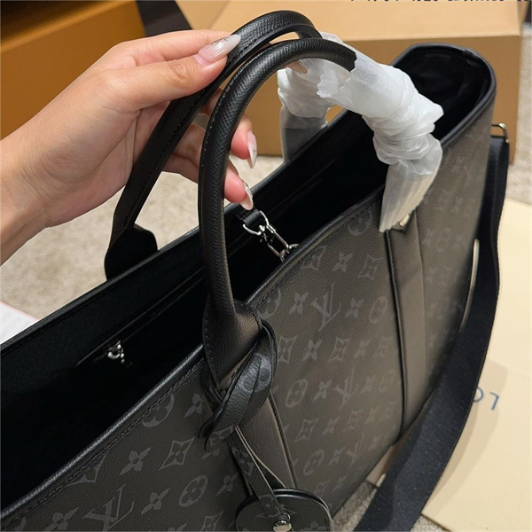 エレガントなブラックが素敵 LOUIS VUITTON コピー ビジネスバッグ ウィークエンド トートNM ルイヴィトン メンズ