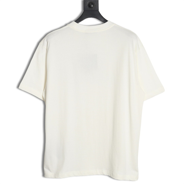 プラダ スーパーコピー Ｔシャツ プリント 落書き 立体ロゴ エレガント 現代的 ユニークな PRADA