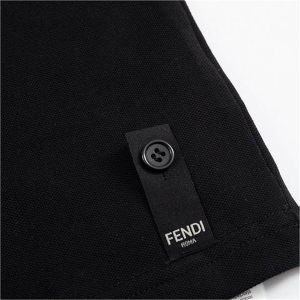 フェンディ スーパーコピー ポロシャツ 刺繡 ファッショナブル 洗練 ユニーク シック 快適 FENDI