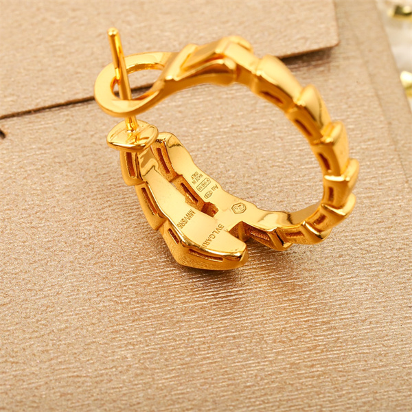 ブルガリ コピー ピアス SERPENTI VIPER シリーズ BVLGARI 蛇 姿 汎用性 