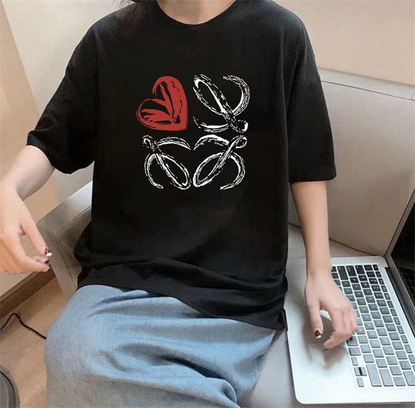 LOEWE コピー Ｔシャツ リラックス スタイリッシュ 純綿素材 クルーネック ハート ロゴ シンプル ロエベ 