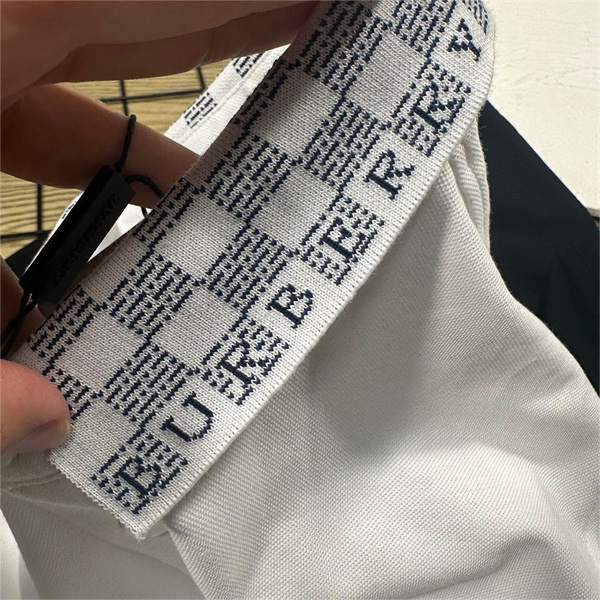 バーバリー スーパーコピー ポロシャツ 刺繍 ロゴ 2色 限定希少品 カジュアル メンズ BURBERRY