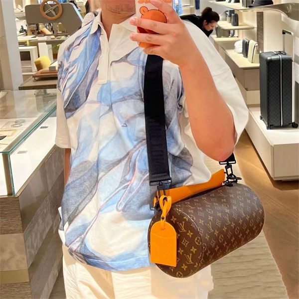 LOUIS VUITTON コピー ショルダーバッグ PolochonSoft スポーティ SOFT ルイヴィトン